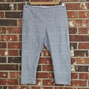 Lysse White Blue Striped Capri Cropped Leggings